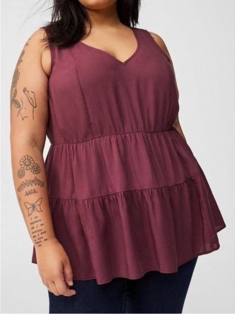 NWT Torrid Crinkle Gauze Lace up Back Tiered Sleeveless Top Size 3x (22-24)